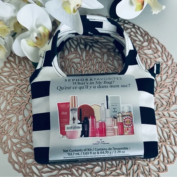 NWT Sephora Favorites What’s In My Bag - Picture 3 of 11